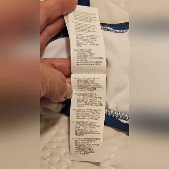 Dream CUPSHE Bikini Set Top & Mid-Rise Bottoms Blue Floral Size M - Picture 9 of 9